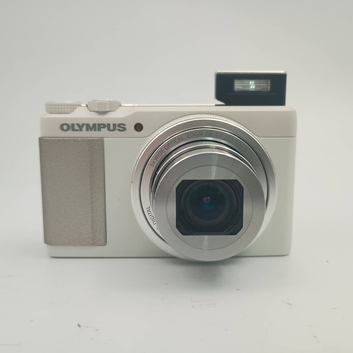 Olympus STYLUS XZ-10 White Compact DIGITAL Camera オリンパス