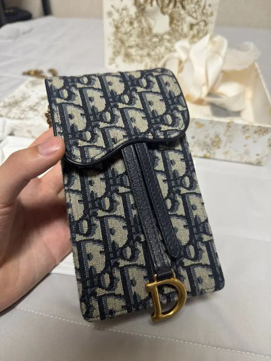 |純正 Dior