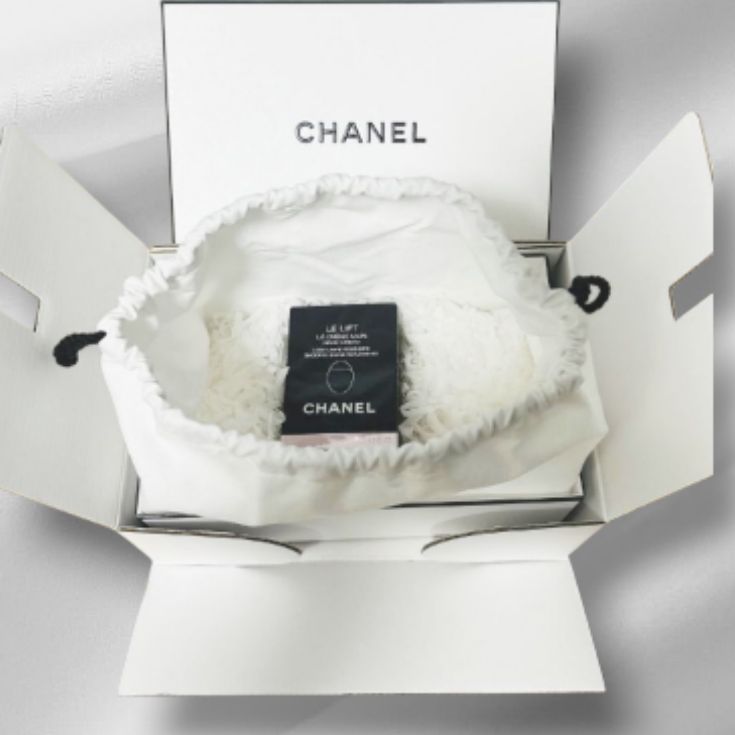 CHANEL ル リフト ラ クレーム マン ハンドクリーム 贈答用 新品未開封