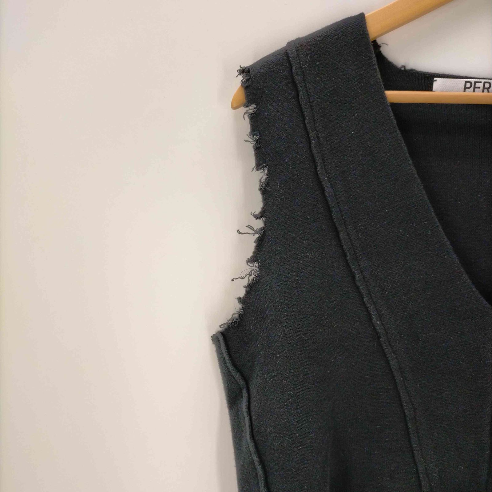 パーバーズ PERVERZE 18SS ダメージ加工ニットベスト レディース FREE