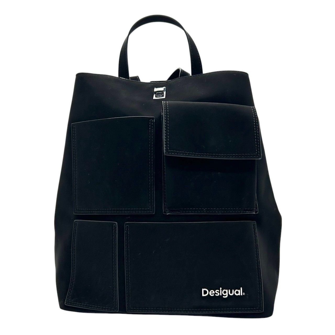 Desigual デシグアル バックパック リュックサック ブラック 黒 レディース メンズ ユニセックス ポケット A4収納可 PVC スタイリッシュ モダンデザイン 通勤 通学 カジュアル ロゴ シルバー金具 クリーニング済み s49