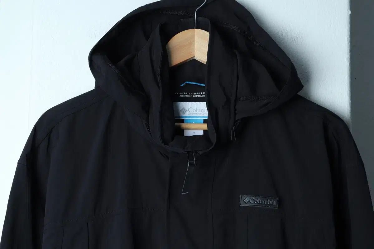 M) Columbia コロンビア ジップアップ ウィンドブレーカー アウター 