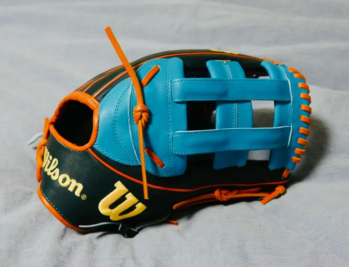 ウィルソン Wilson A2K 外野 グローブ 1799