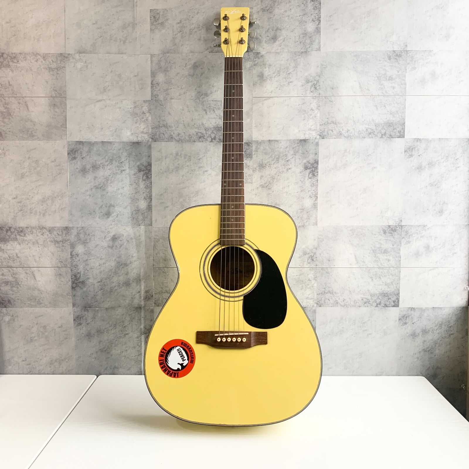 aria アリア アコースティックギター AW500 - メルカリ