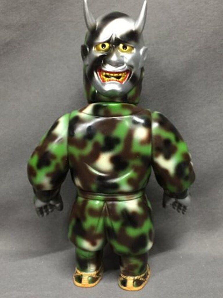 カモフラグリーン