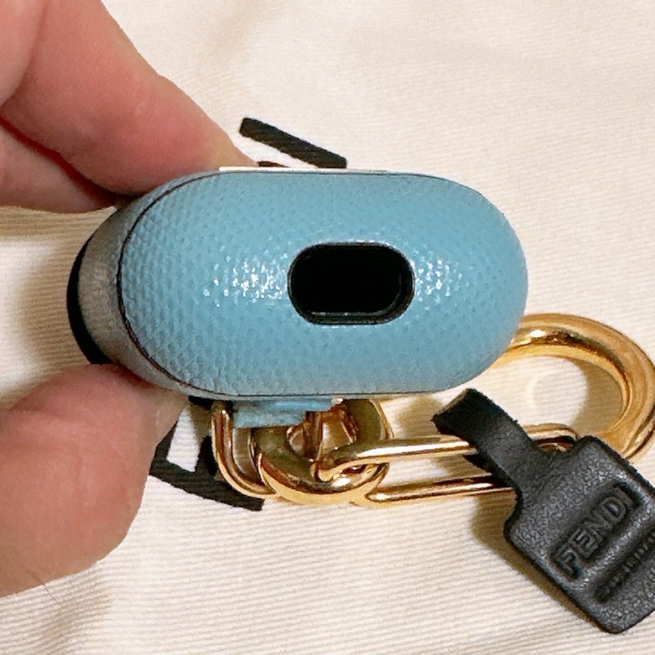 FENDI フェンディ