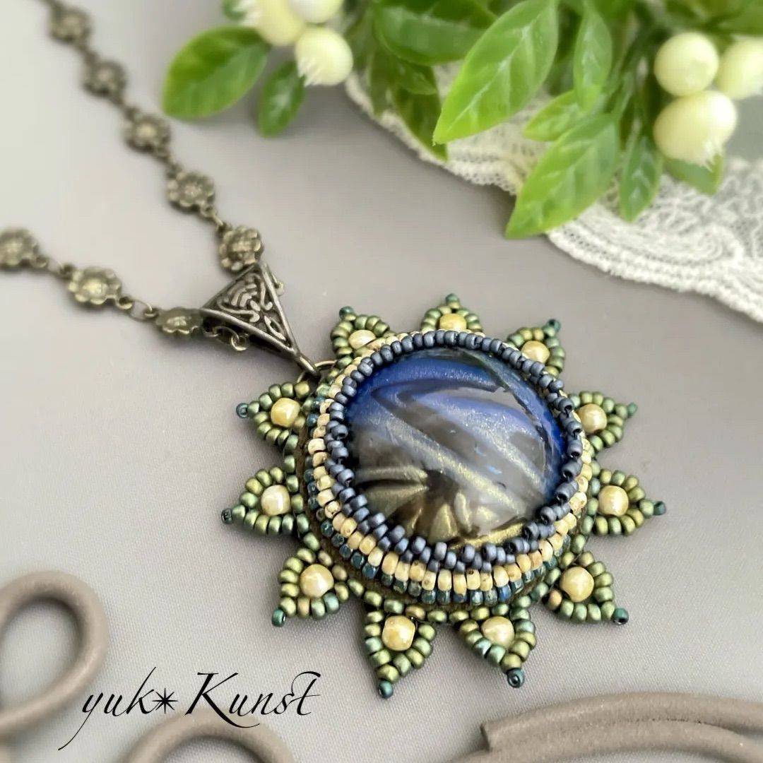 特注】最高級モアサナイト / サンフラワーネックレス あの芸能人の愛用