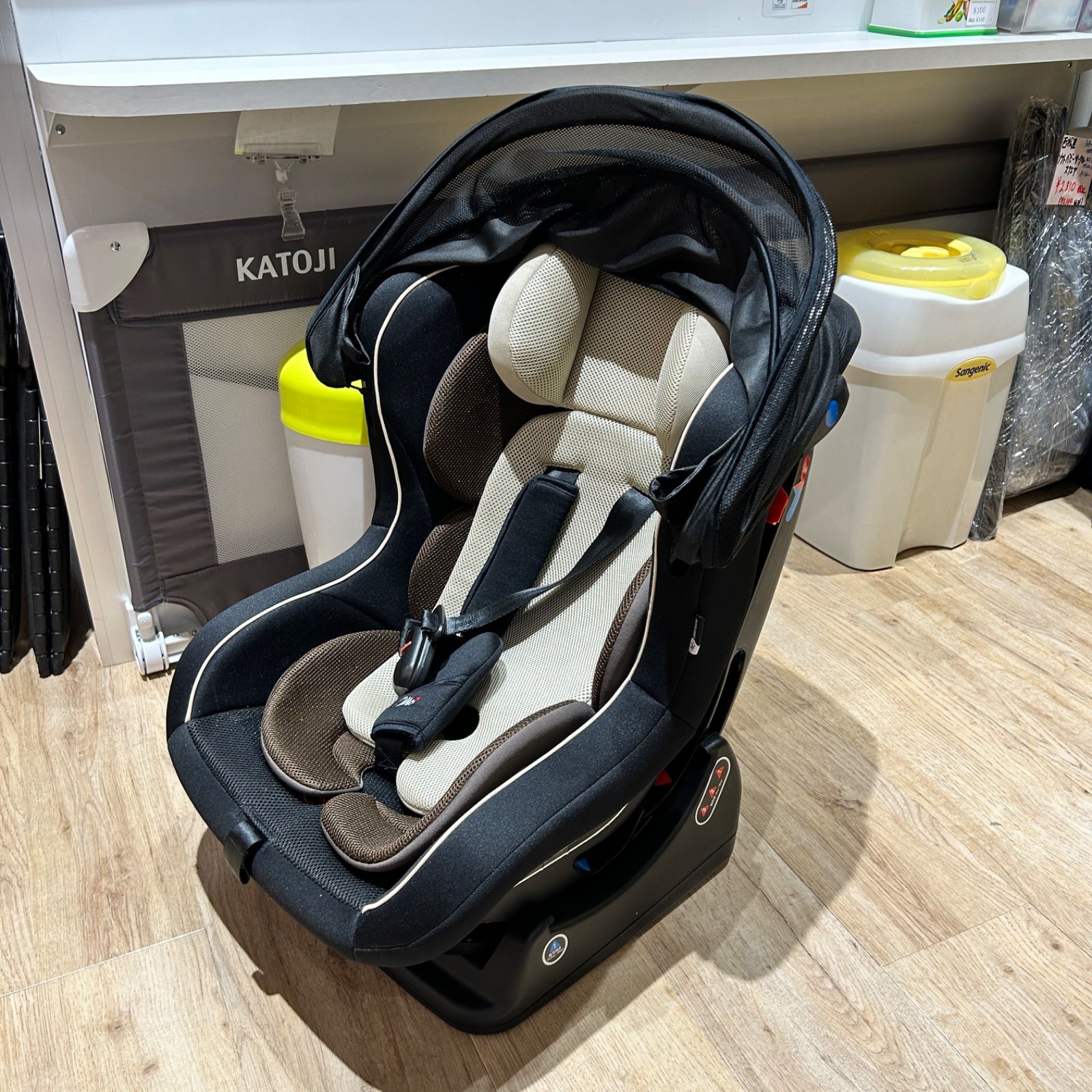 【使用1回】 マムズキャリー レジェプレミアム チャイルドシート B-234MCレジェプレミアム – シーエー産商