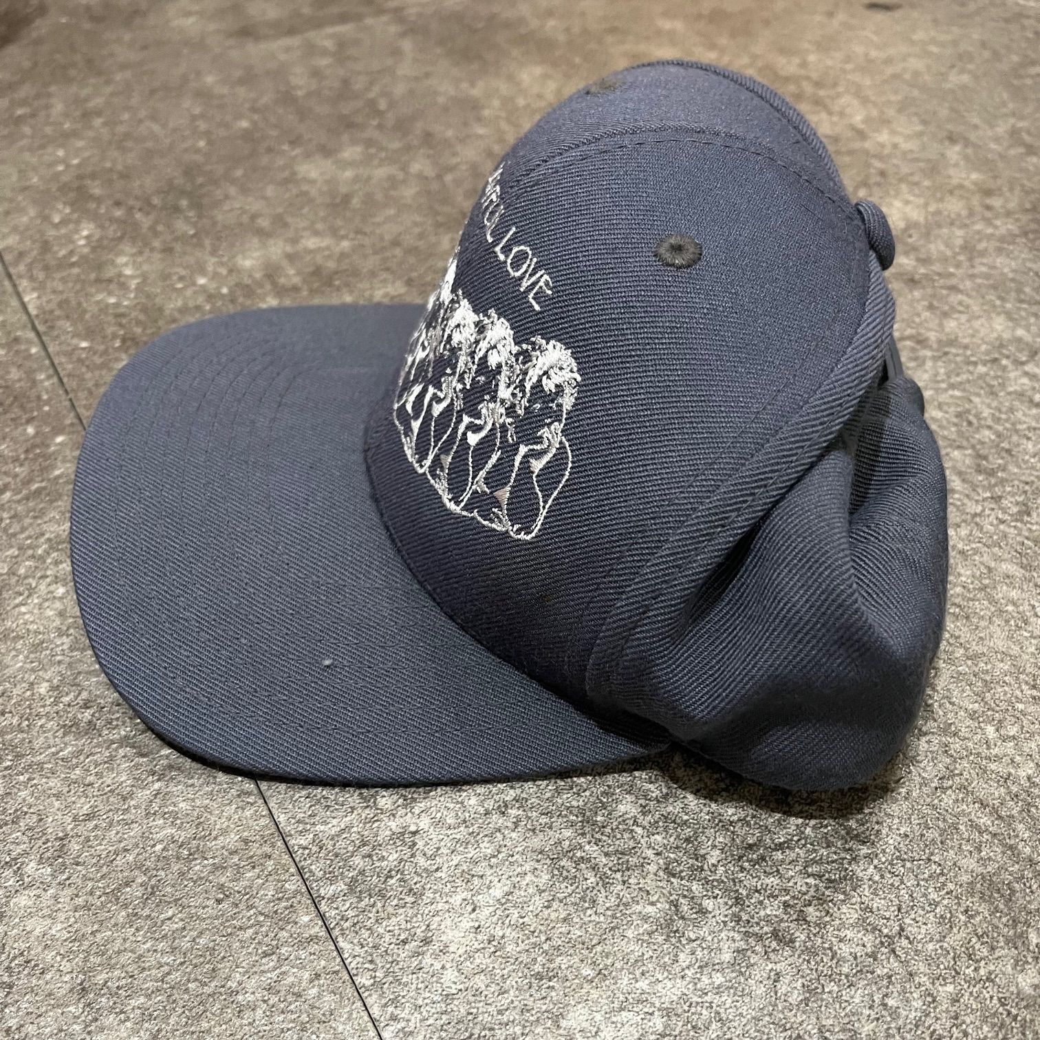 innocence nyc ダメージ加工　帽子　ハット　INDEBH01 INNOCENCE DESTROY BUCKET HAT – INNOCENCE NYC