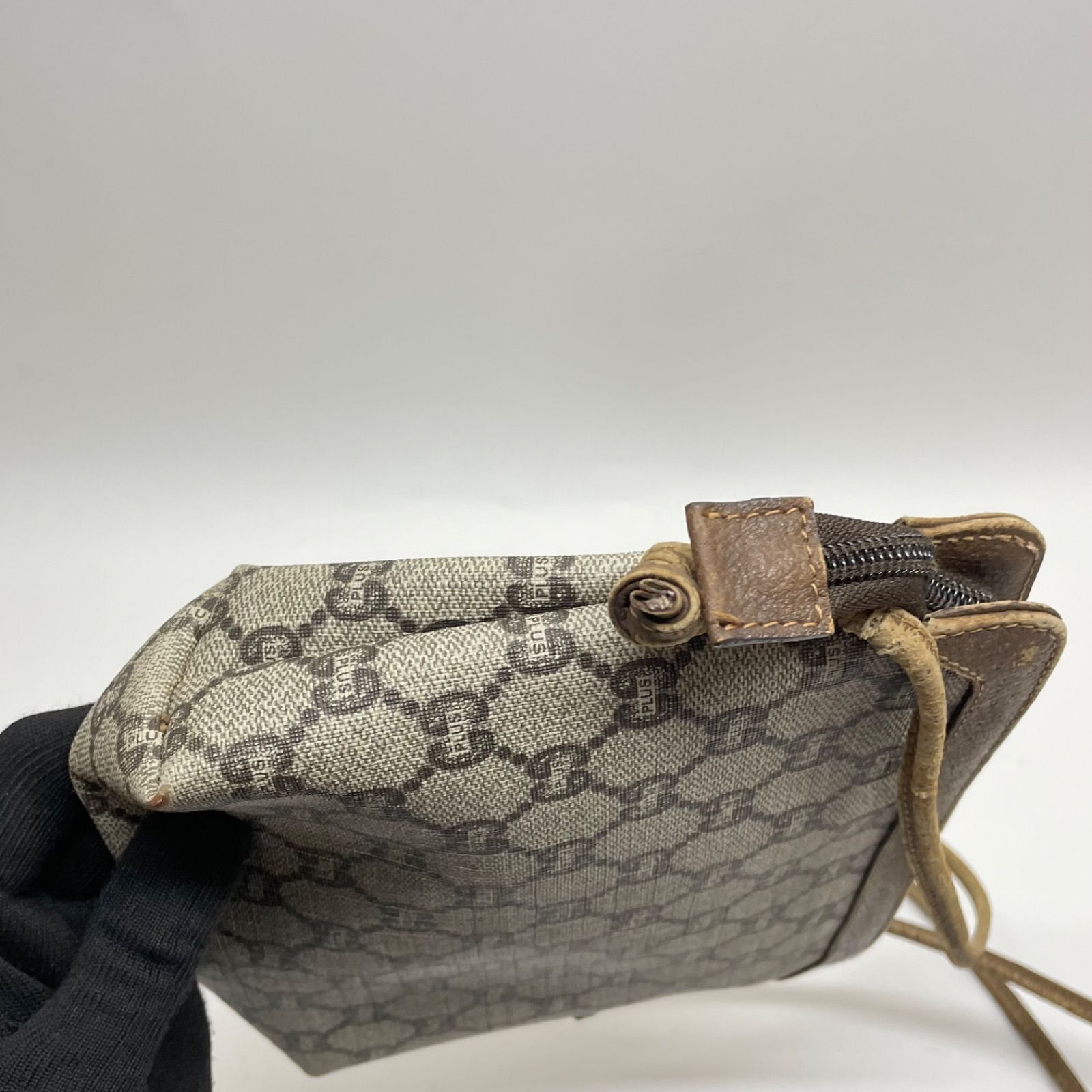 Gucci GGプラス ショルダーバッグ PVCレザー オールドグッチ