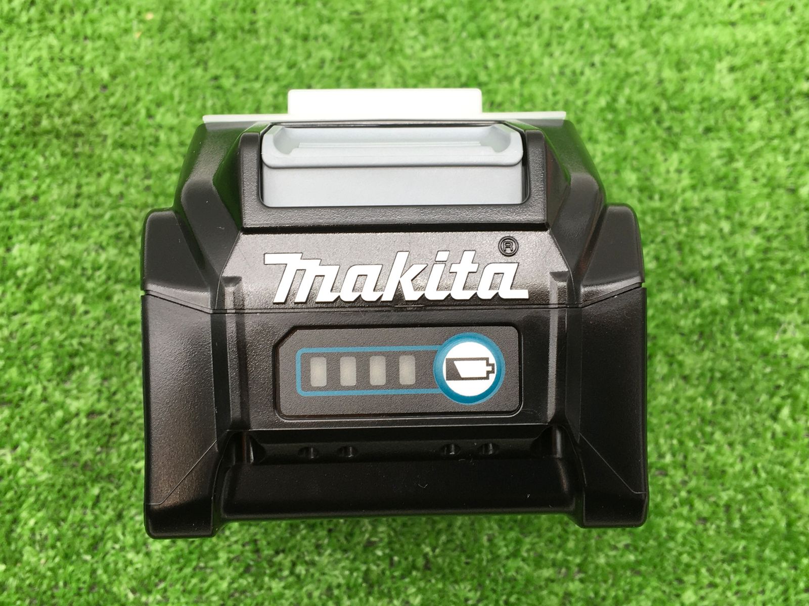 領収書発行可】☆Makita/マキタ 40vmax 4.0Ahバッテリー BL4040 [IT30NA37R4GY][エコツール知立店] - メルカリ