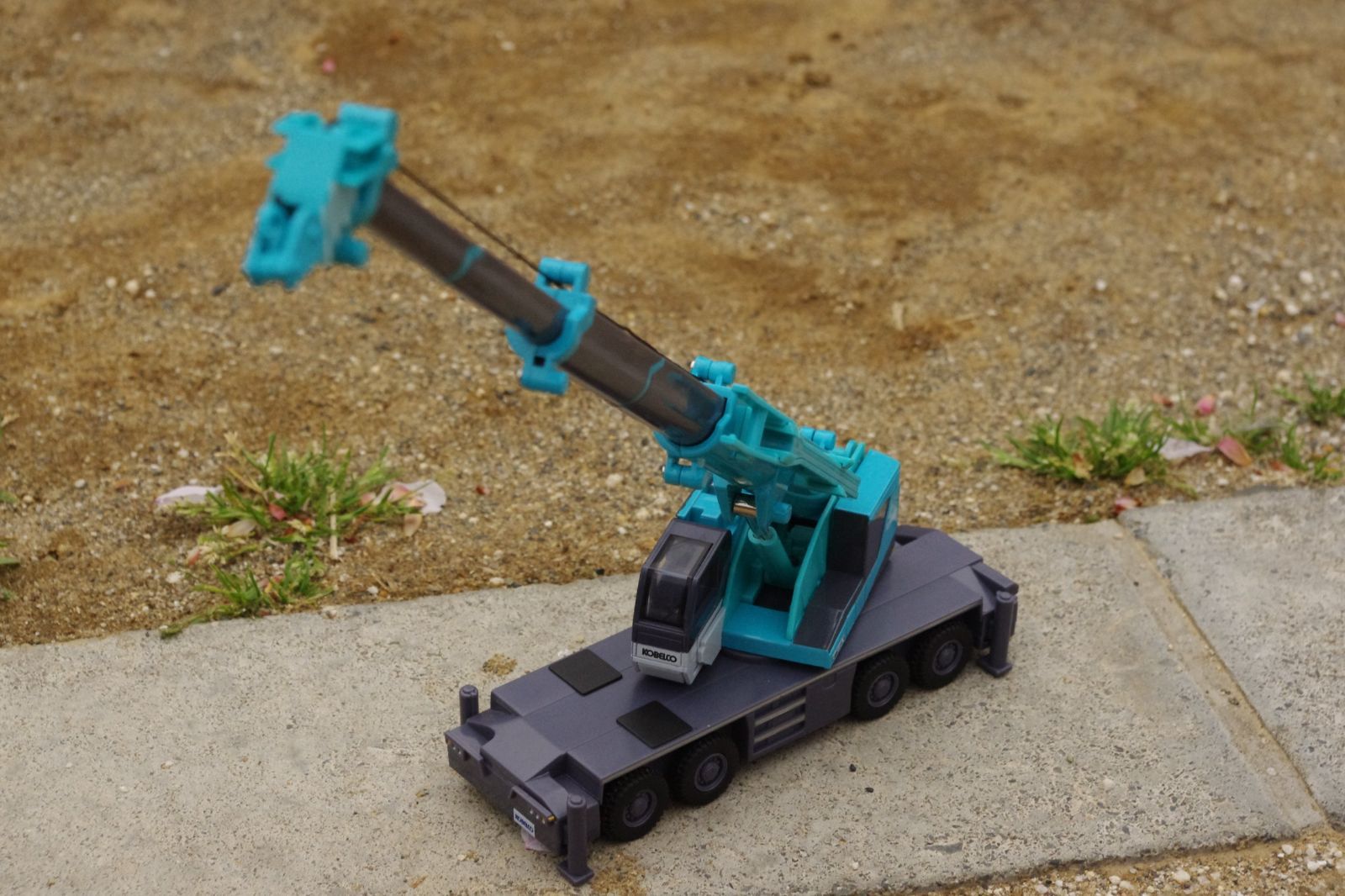 在庫処分】ダイヤペット DK-6114 1/64スケール コベルコパンサー