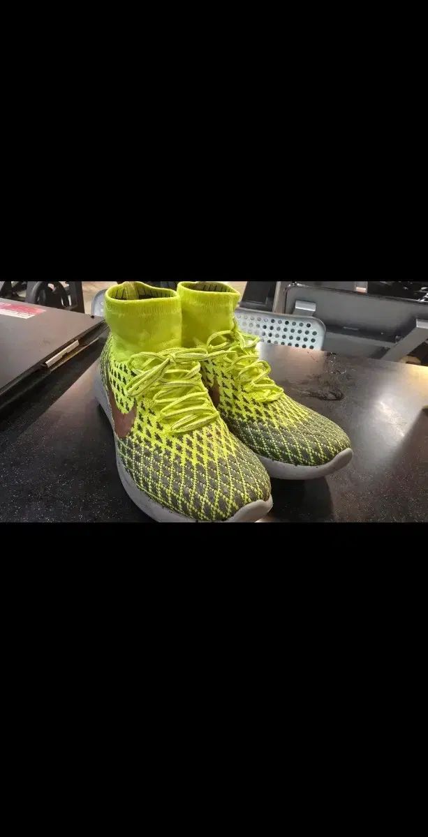 ナイキ ルナピック フライニット ランニングシューズ