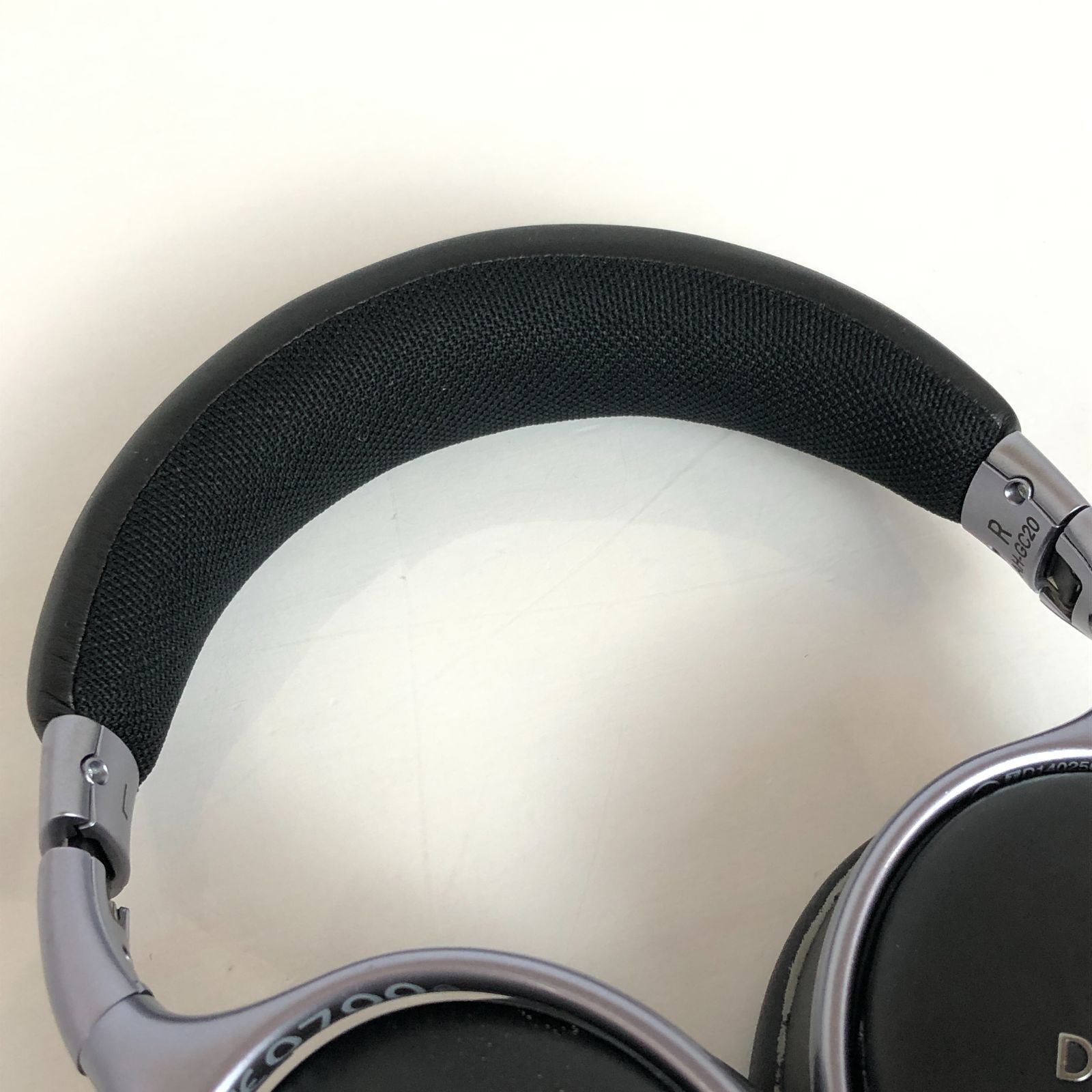 【希少】DENON AH-GC20 魔法少女まどか☆マギカ コラボ ヘッドホン 契約、いや接続完了だ！」 魔法少女まどか☆マギカのコラボヘッドホン