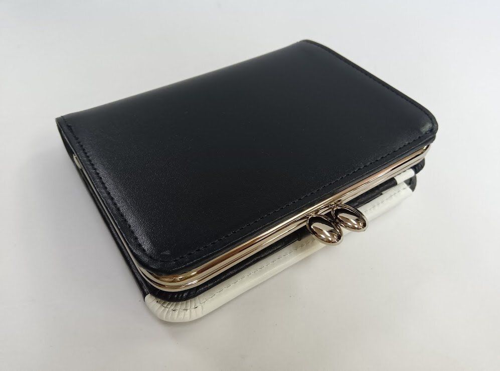 Kitamura キタムラ レザー ダークネイビー ホワイト 長財布 未使用品 未使用！Kitamura/キタムラ☆レザー・二折財布 ダークブルー