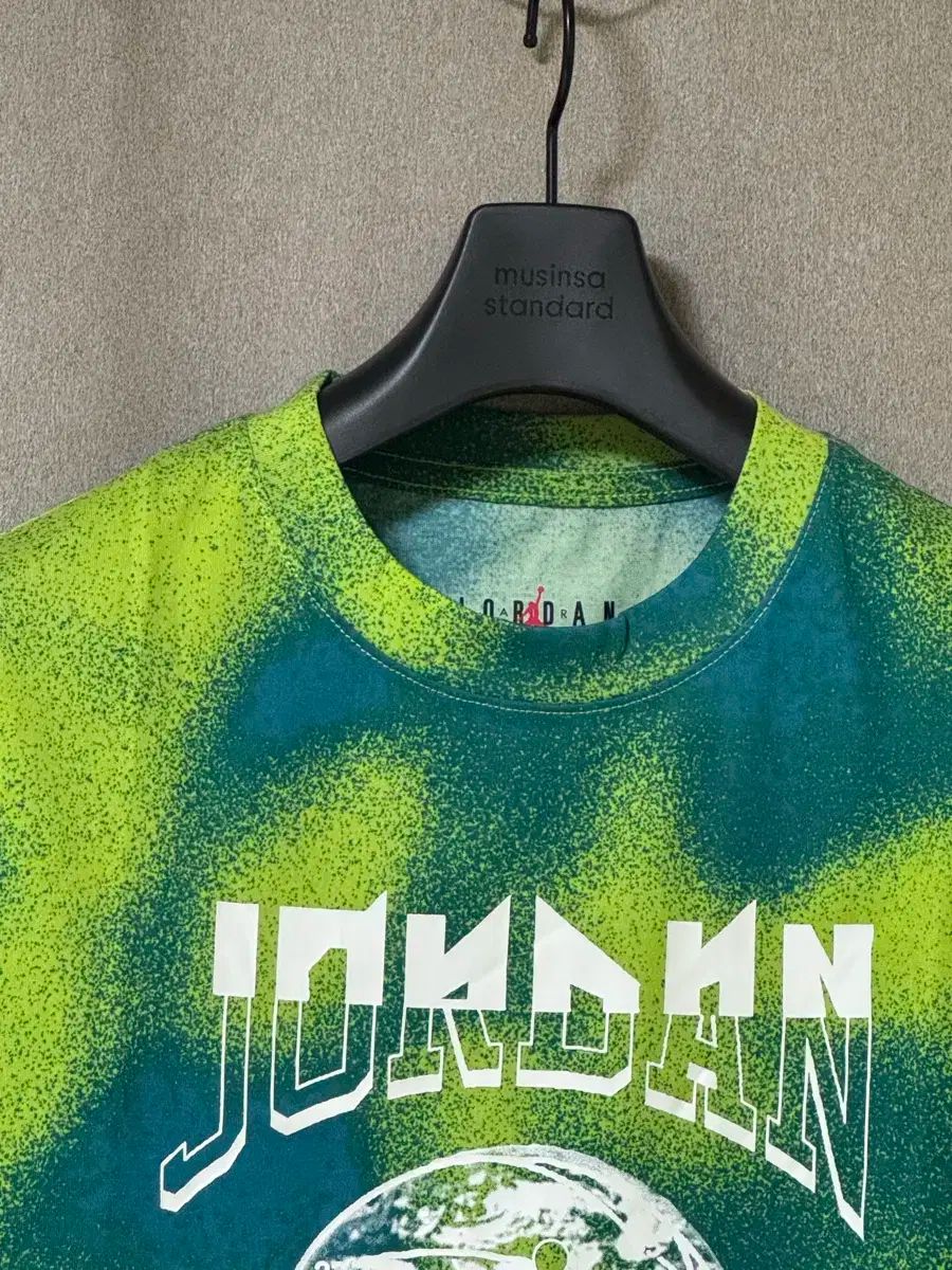 グラフィック 半袖Tシャツ