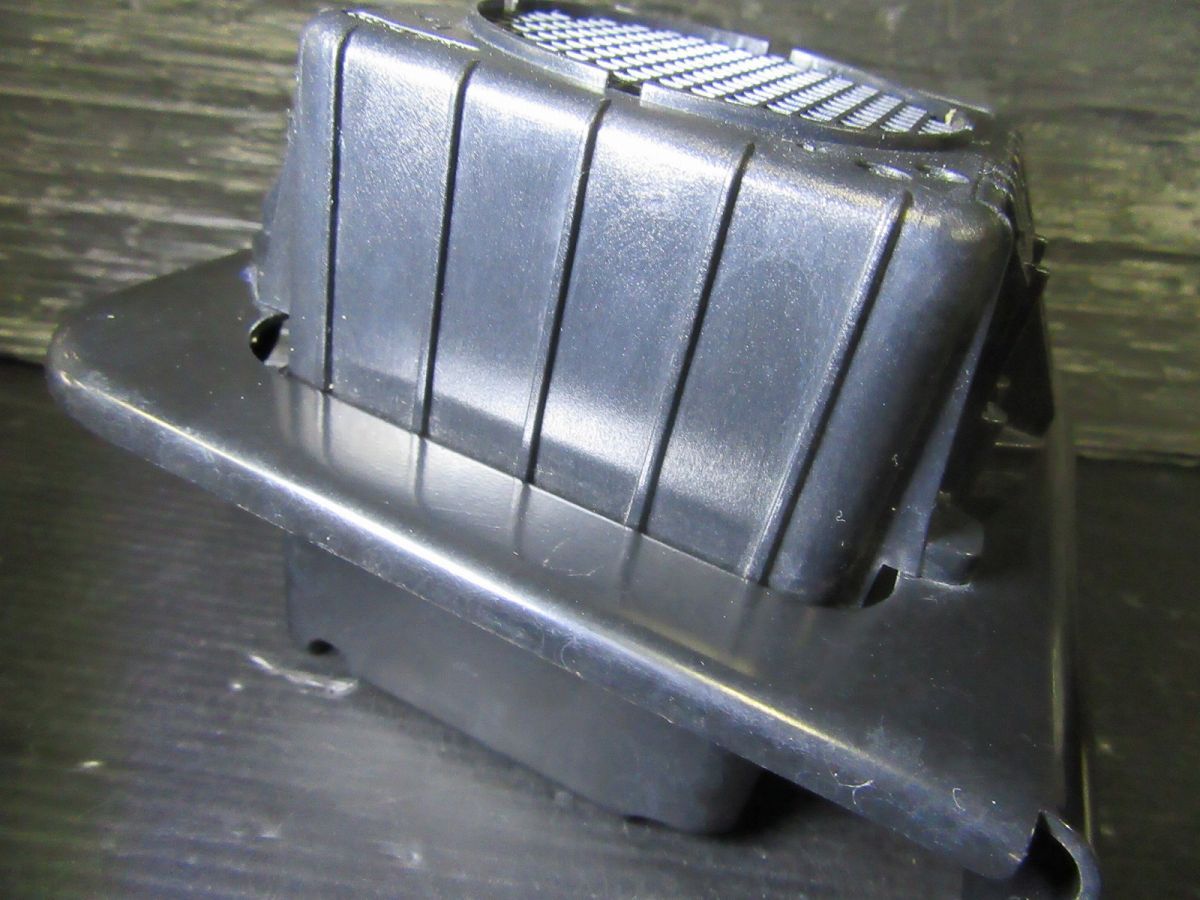 ビークルアプローチングスピーカー