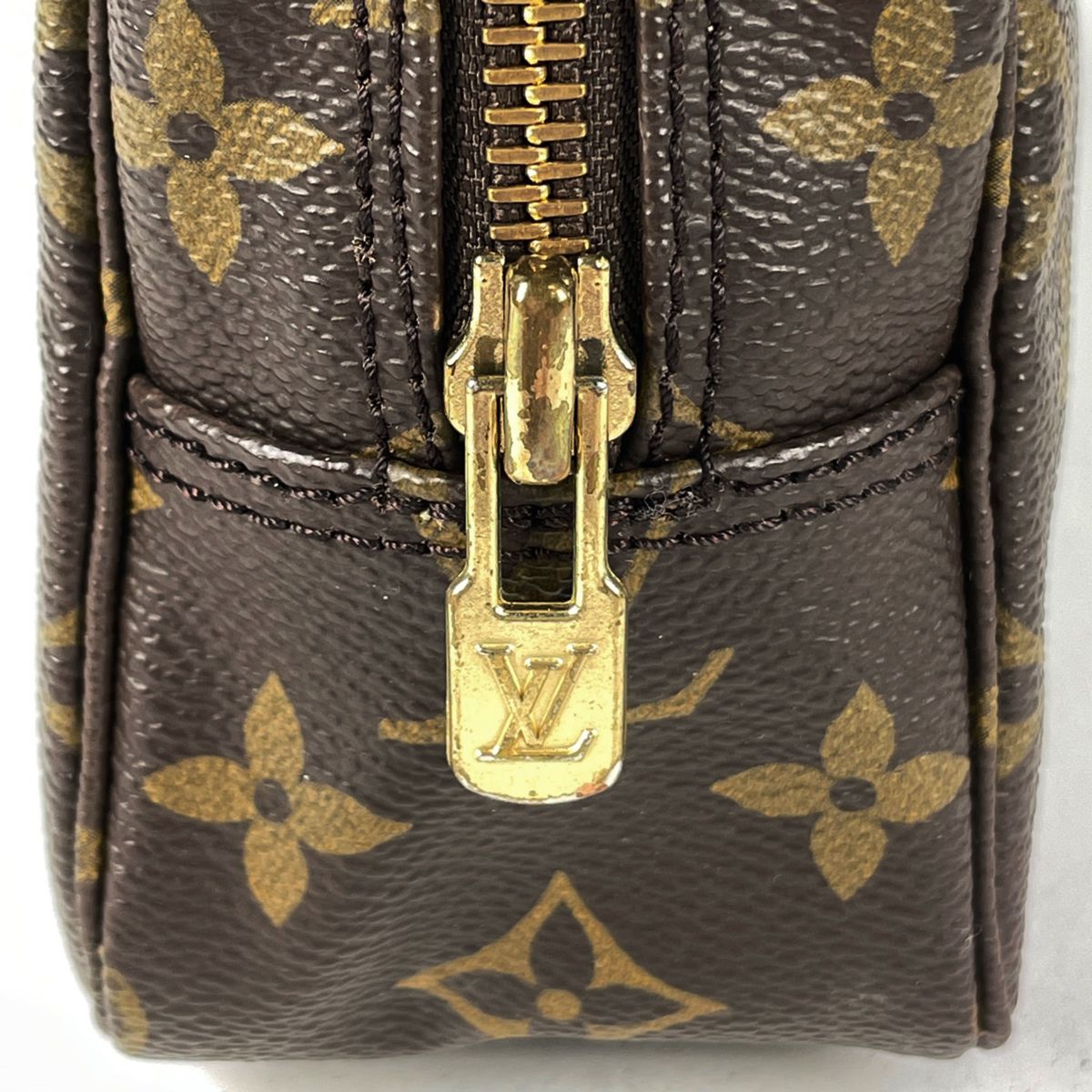 ルイ・ヴィトン Louis Vuitton トゥルース トワレット 23 メイク 