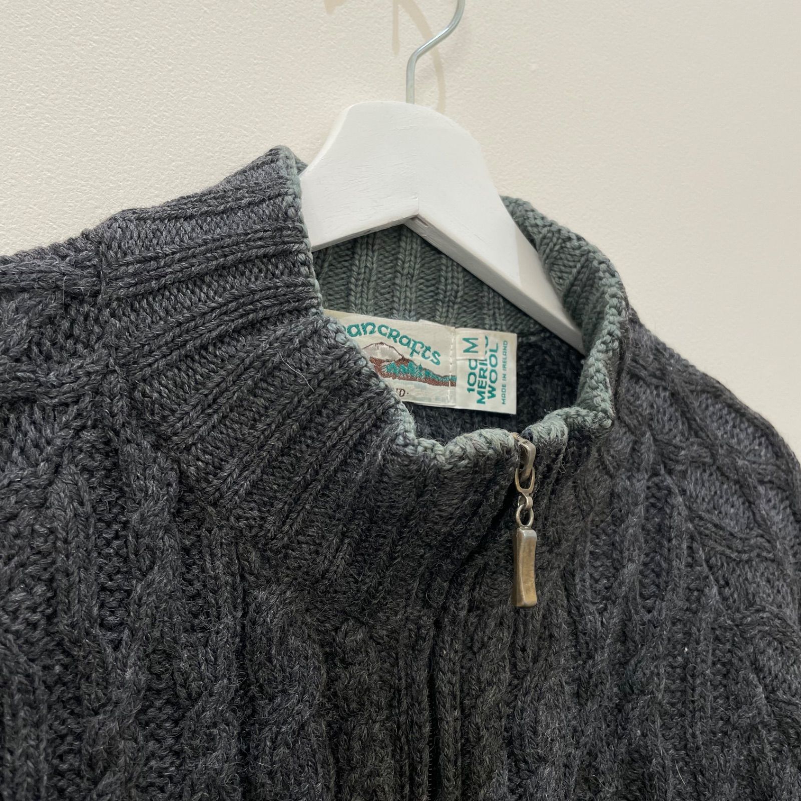 アイルランド製 ビンテージ アランクラフツ ケーブルニット ジップ カーディガン INVERALLAN - アイルランド製 ビンテージ アランクラフツ ケーブル
