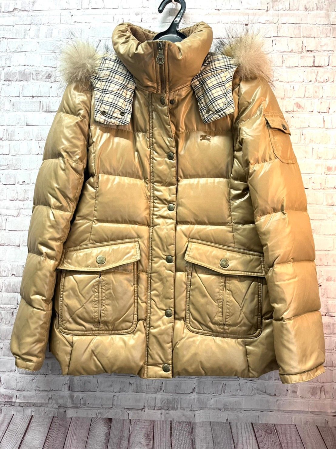 美品】BURBERRY BLUE LABEL フード付きダウンジャケット 38