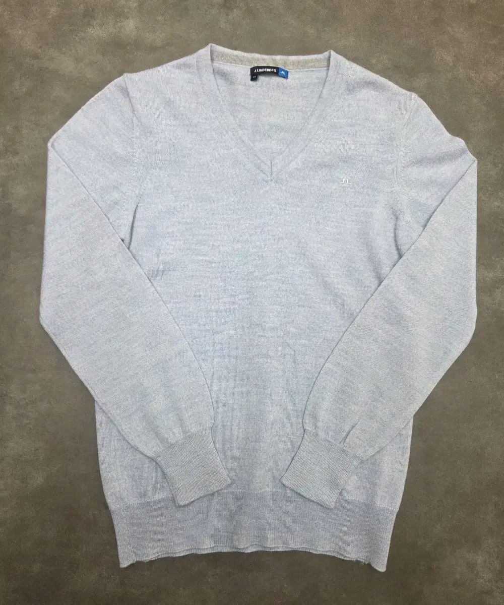 メリノ ウールニット