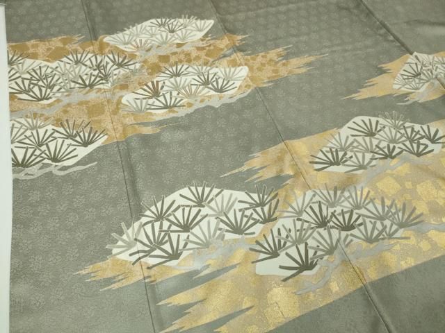駒刺繍 松