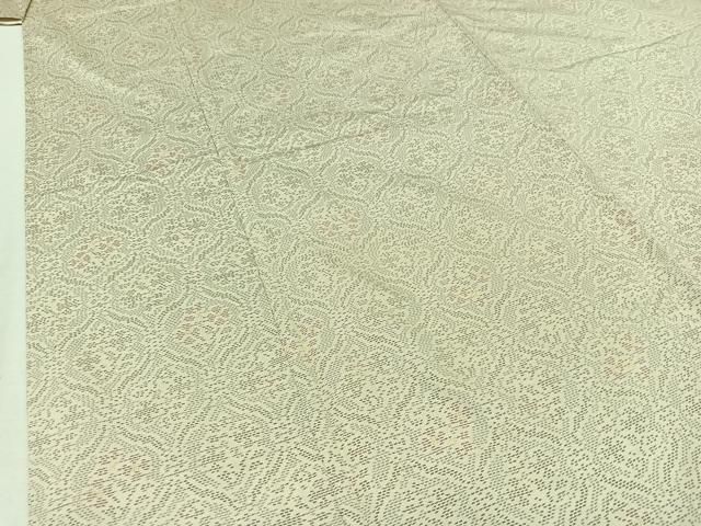 本場大島紬 白大島