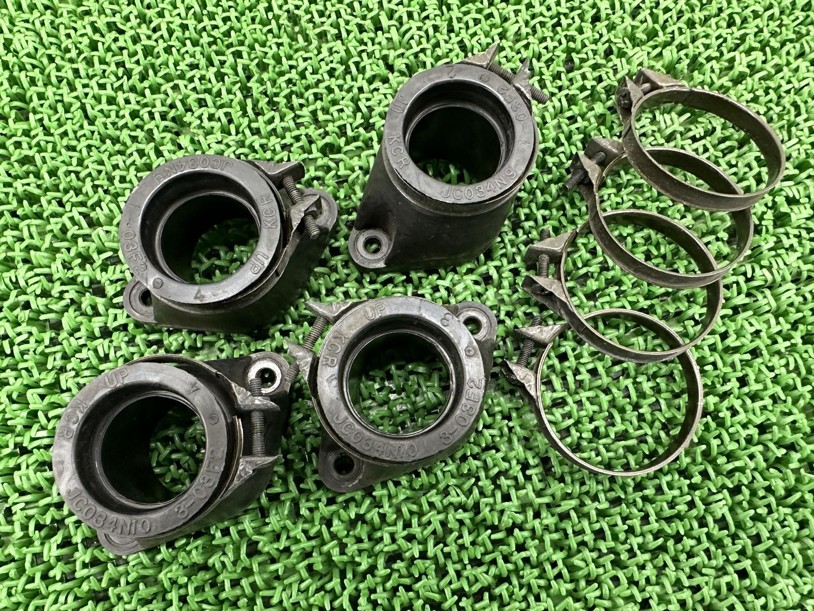 イナズマ400 インマニ インテークマニホールド イナズマ400 インテークマニホールド 03F2 スズキ 純正 中古 バイク