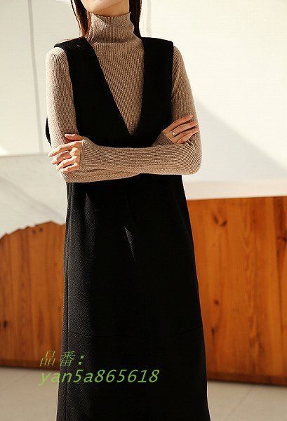 V襟ジャンバースカート ミモレ丈 ひざ下丈 ダブルポケット ブラック 大人 ほっそり効果大通勤通学20代30代40代50代60代 ほっそり効果大 女子会 yan5a865618