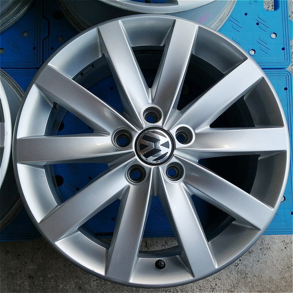 17インチ 純正アルミ