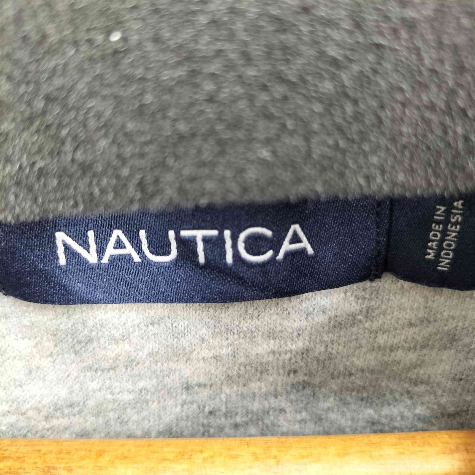 『US輸入』NAUTICA スウェット ◎ハーフジップ センターロゴ 刺繍 NAUTICA ハーフジップ スウェット プルオーバー ロゴ刺繍 ブルー