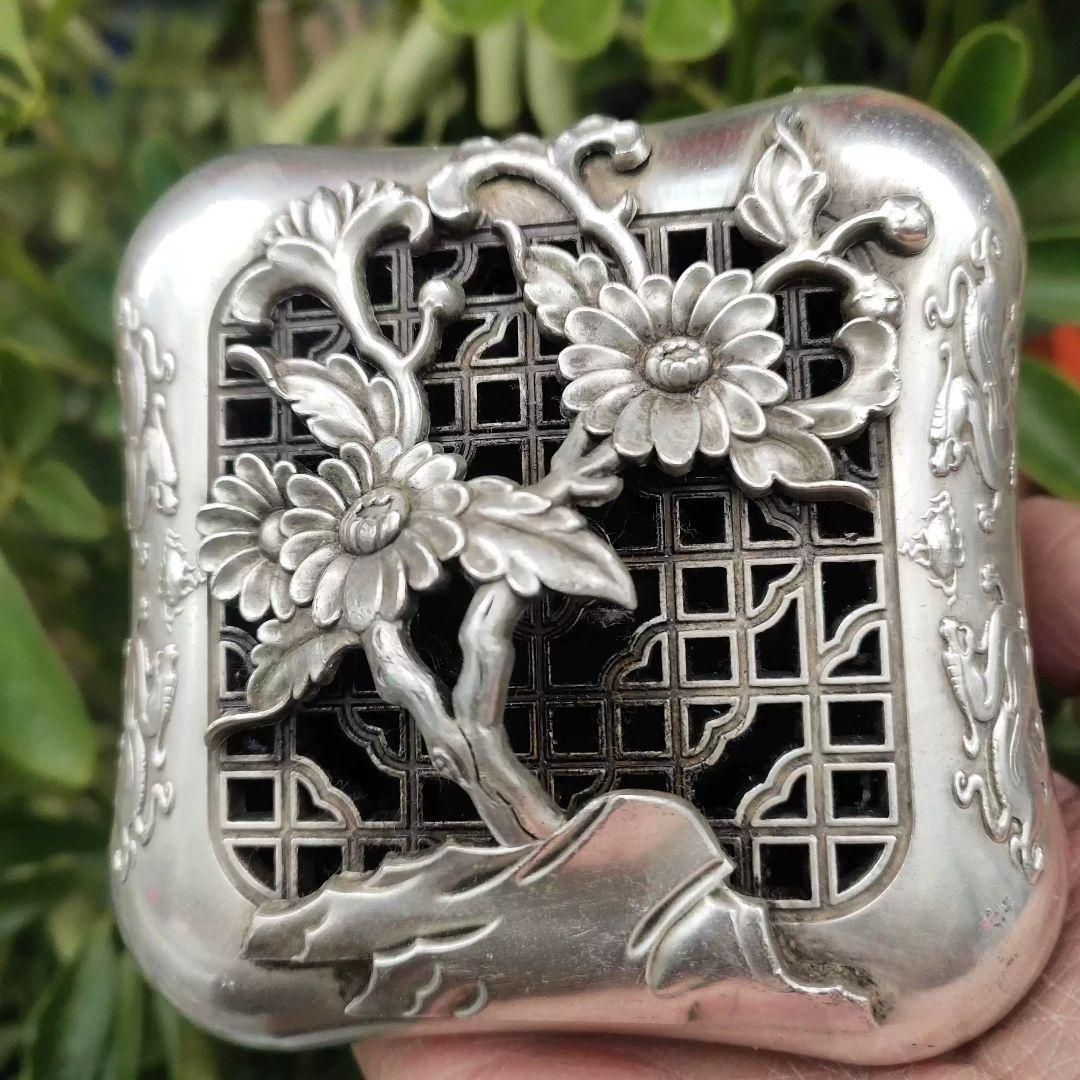 銅器 蘇工 百蝶菊帯蓋暖手炉 香炉香道具 室内香炉 装飾品 工芸品 置物 香炉/香器『高岡銅器【龍地紋[小]徳色香炉】銅製/能作吉秀作
