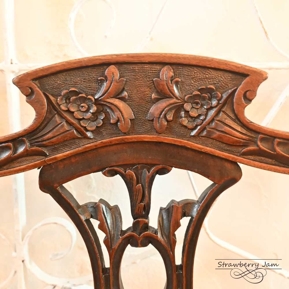 ヴィクトリアン アンティークチェア