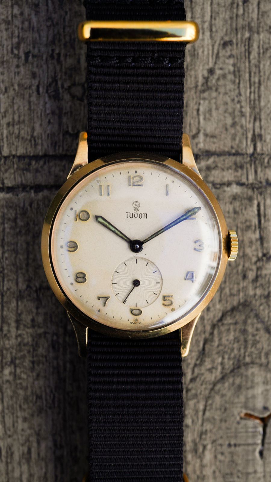 【1930s】TUDOR チュードル イギリス国鉄 9金無垢 スモールセコンド ヴィンテージ ビンテージ チューダー 小バラ 小薔薇 コバラ