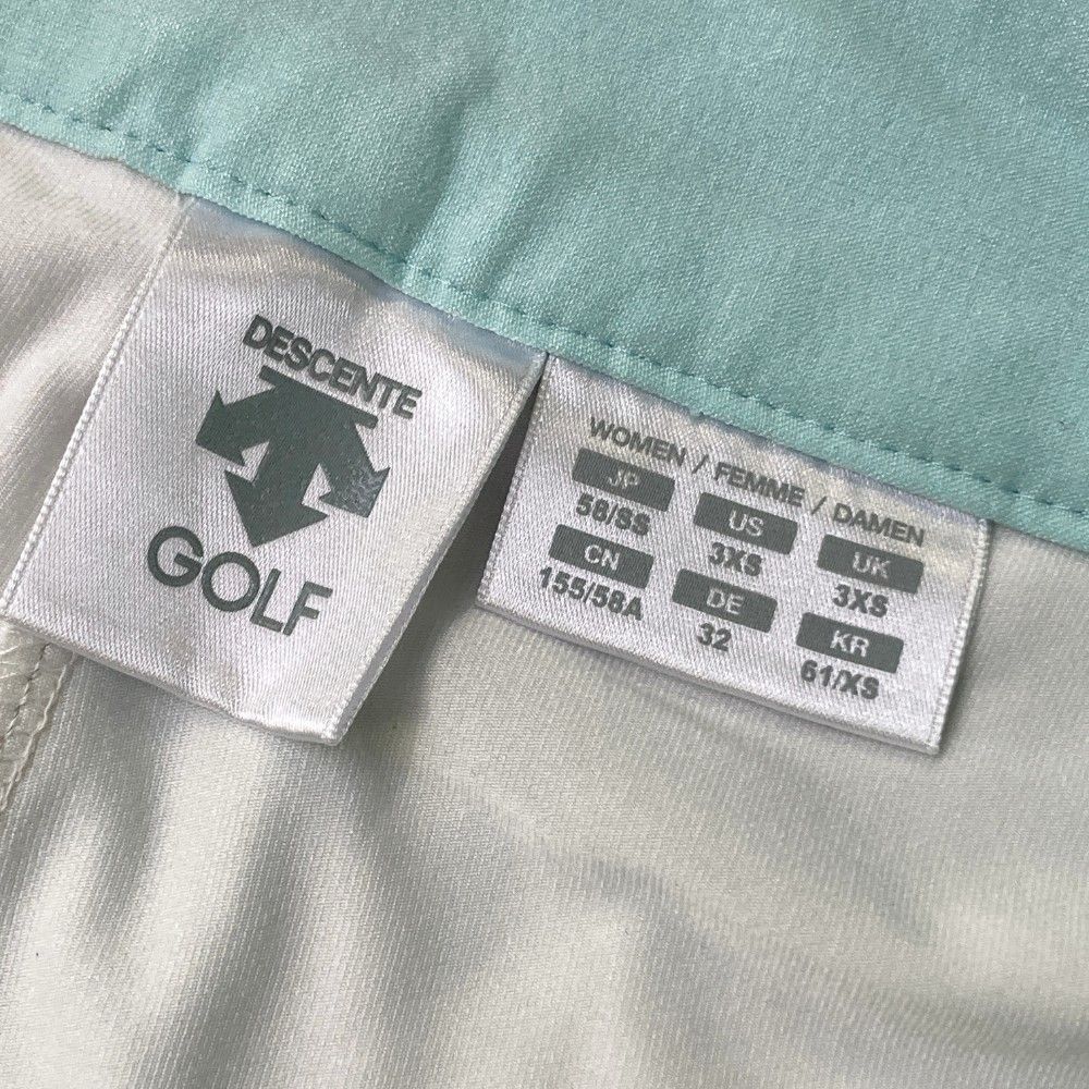 サイズ：SS DESCENTE GOLF デサントゴルフ  インナー付 ストレッチスカート  ブルー系 [240101429849] ゴルフウェア レディース ストスト サイズ：SS DESCENTE GOLF デサントゴルフ インナー付