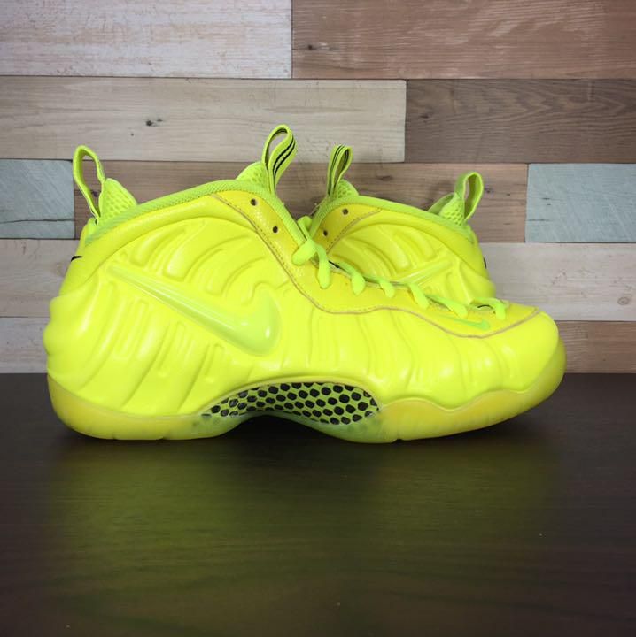 希少 NIKE AIR FOAMPOSITE PRO VOLT ナイキ エア フォーム ポジット