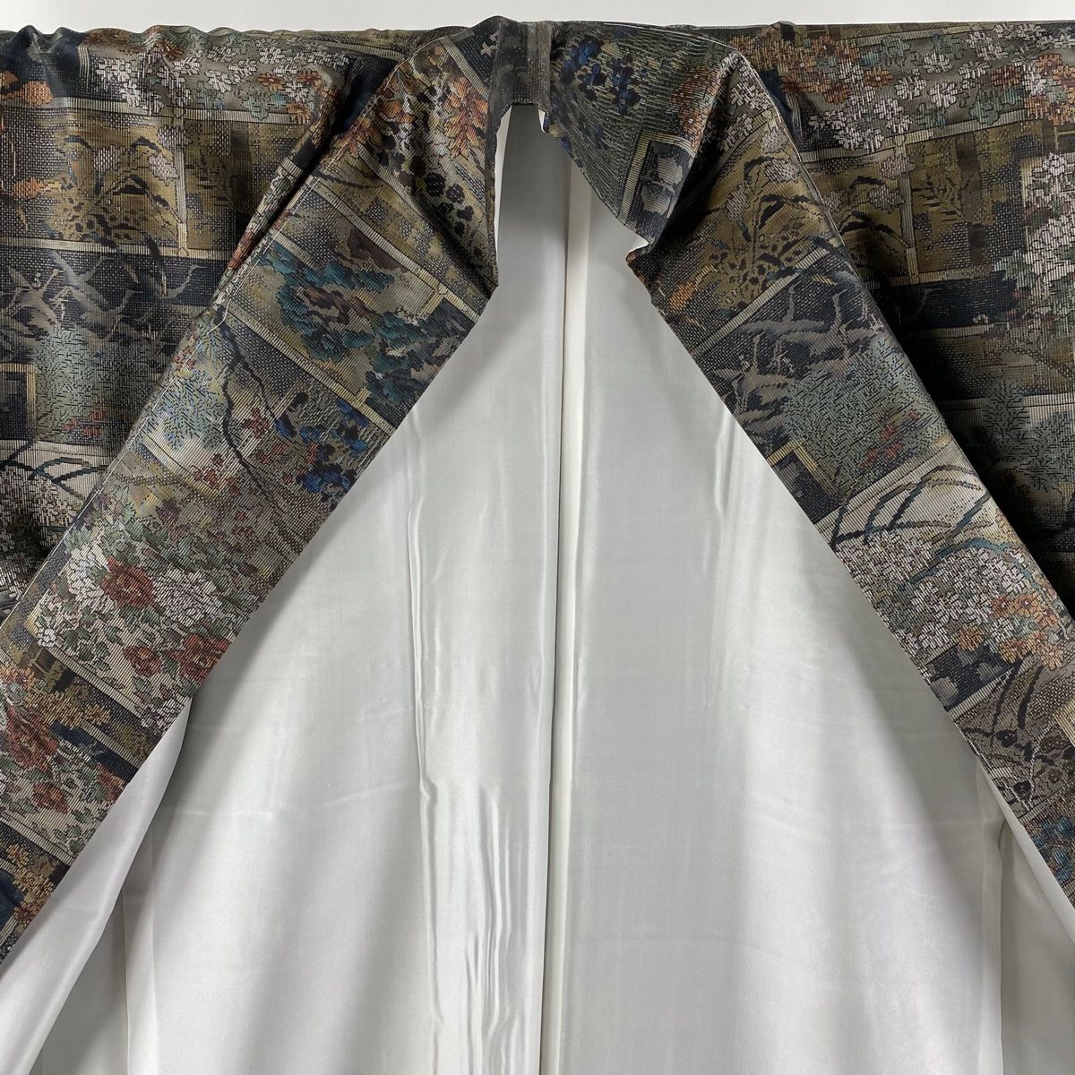 付下げ 身丈174cm 裄丈69cm L 袷 恵積五郎 琳派百彩 大島紬地 証紙  