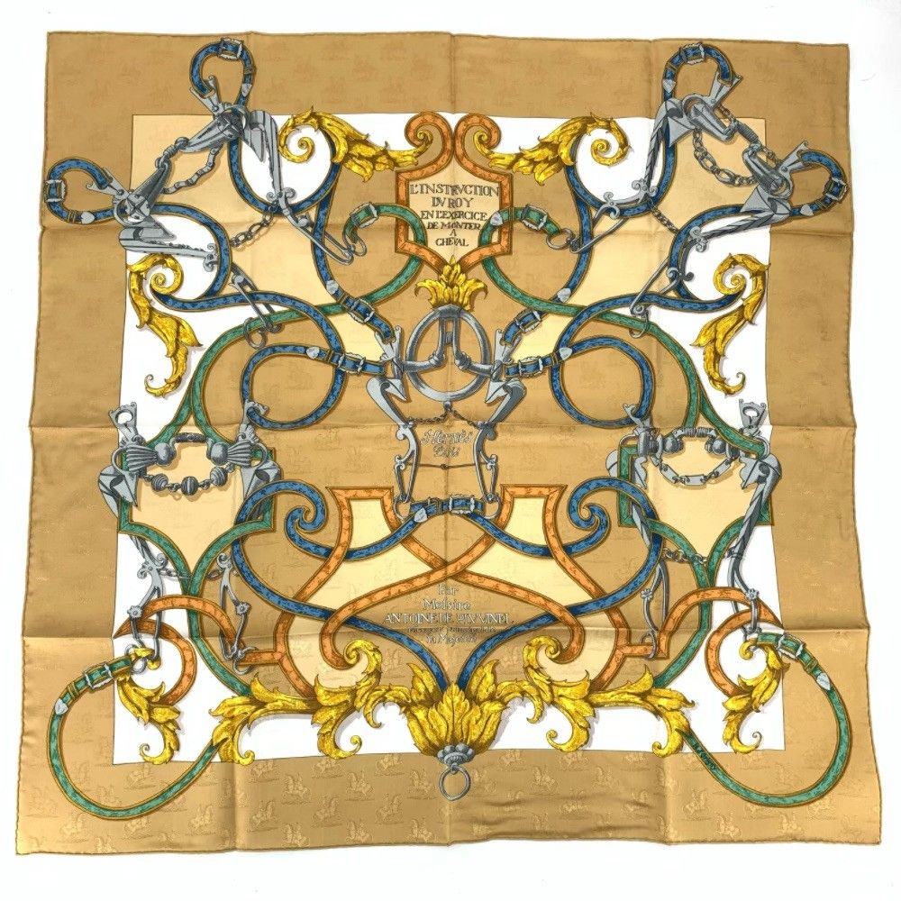 HERMES エルメス カレ90 L'INSTRUCTION DU ROY 帝王学 ゴールド