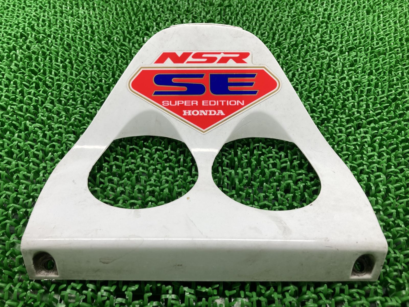 NSR250R リアカバー 白 KV3 ホンダ 純正 中古 バイク 部品 MC21 リアカウル テールランプカウル コケキズ無し 品薄 車検 Genuine