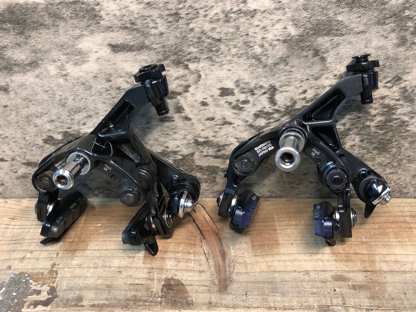 IW447 シマノ SHIMANO デュラエース DURA-ACE BR-R9100 キャリパー