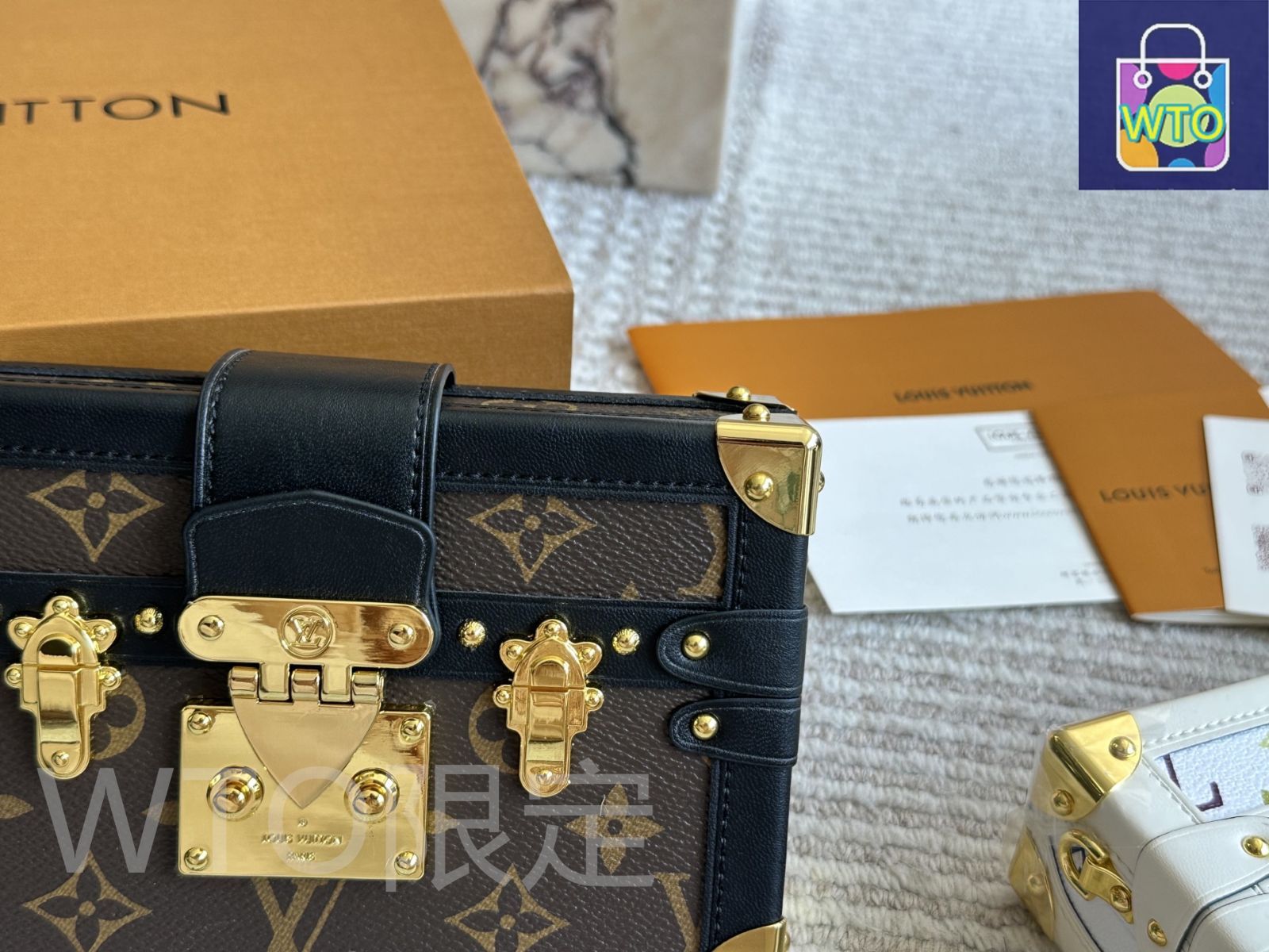 VUITTON 箱 Authentic Louis Vuitton Boite Flacons Vanity Case Vintage