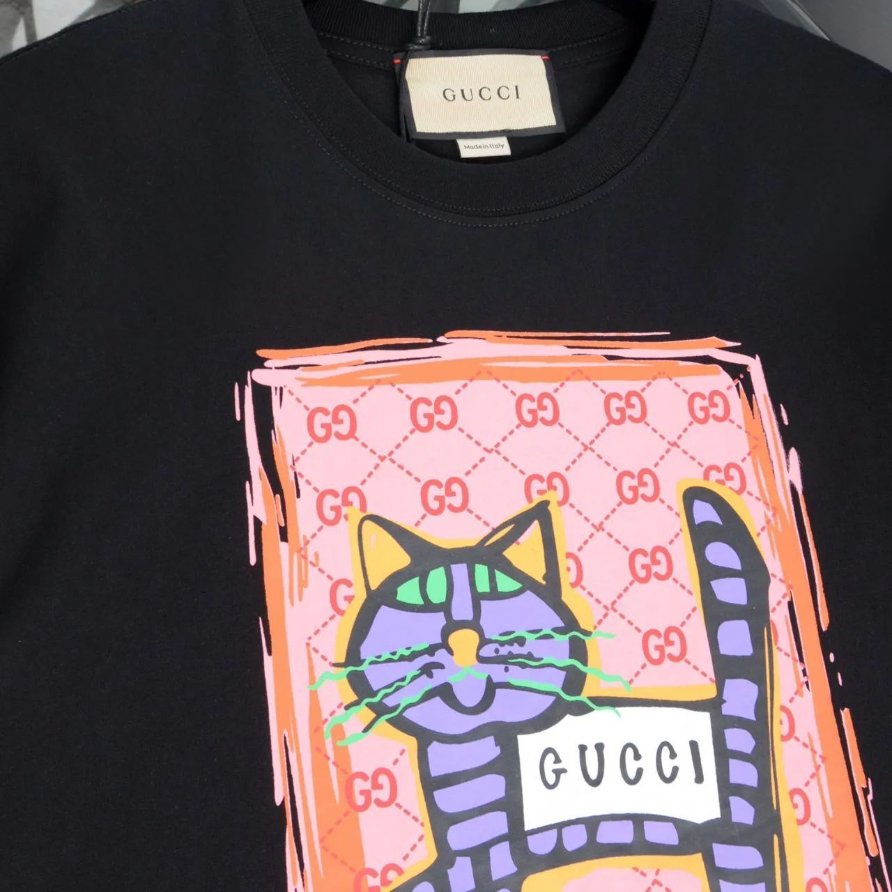 新品、未使用 GUCCI グッチ 半袖 Tシャツ 猫ちゃん ネコ 男女兼用 - メルカリ