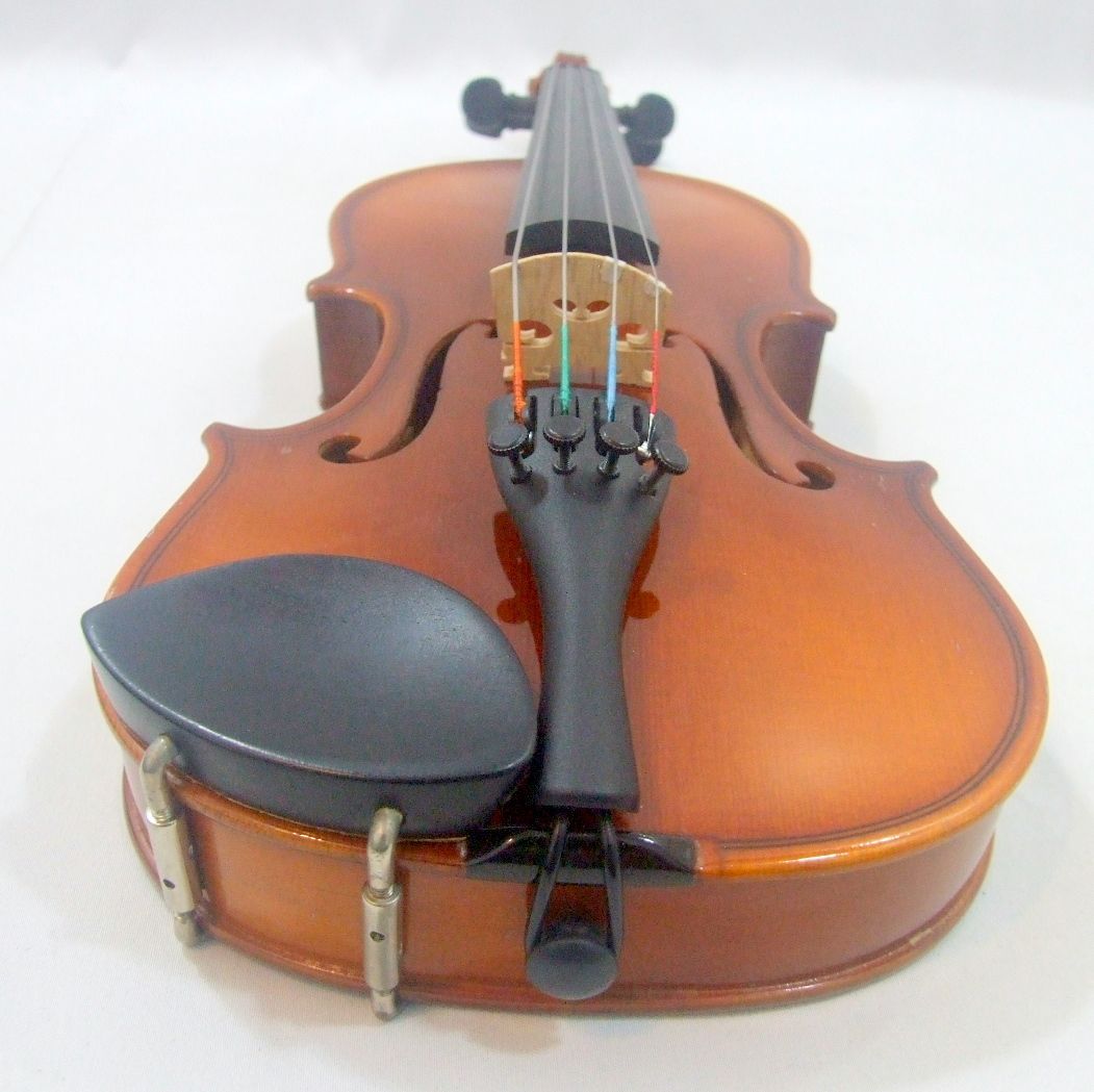 クリスマスセール 鈴木バイオリン 1 10 分数 2008年 SUZUKIVIOLIN ケース 弓 松脂 アルファユー搭載 鳴り良い