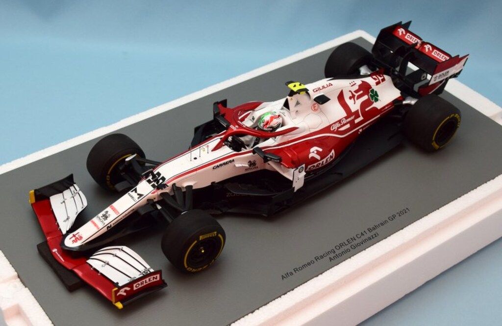 MINIMAX 1 18 Spark model Alfa Romeo Racing ORLEN C41 No.99 Bahrain GP 2021 18S579