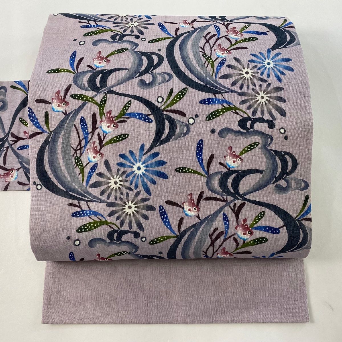 城間栄順 縮緬　灰紫　名古屋帯　正絹 城間栄順 縮緬 灰紫 名古屋帯 正絹 名古屋帯 逸品 城間栄順 落款あり