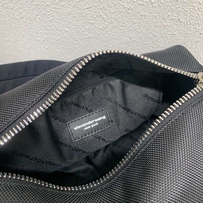 新品ALEXANDER WANG WANGSPORT ミニダッフル