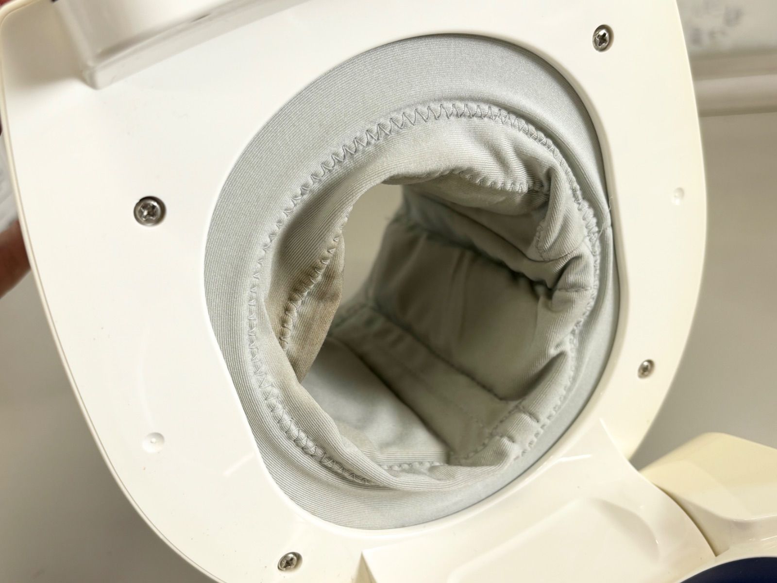 HEM-1025 自動血圧計