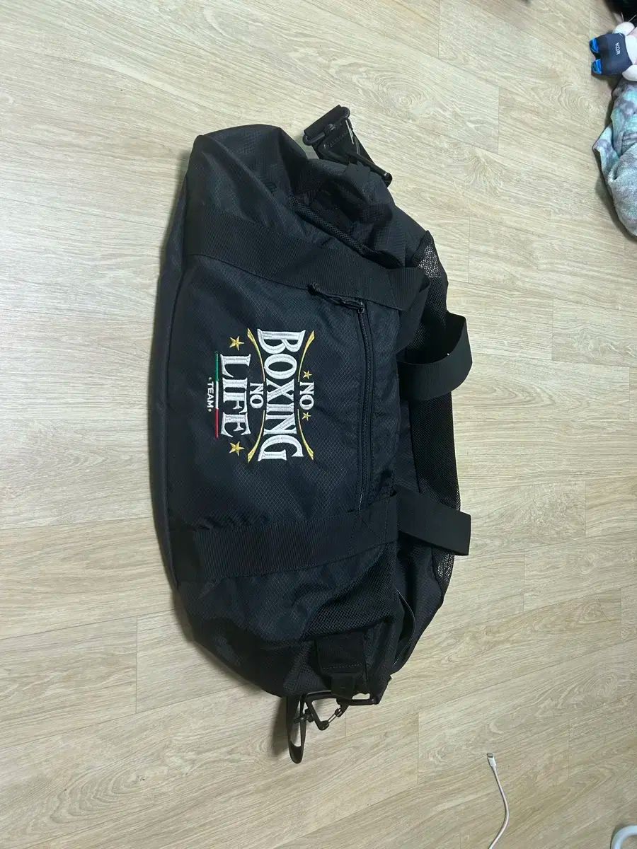 ノボクシングノライフ ダッフルバッグ プラック