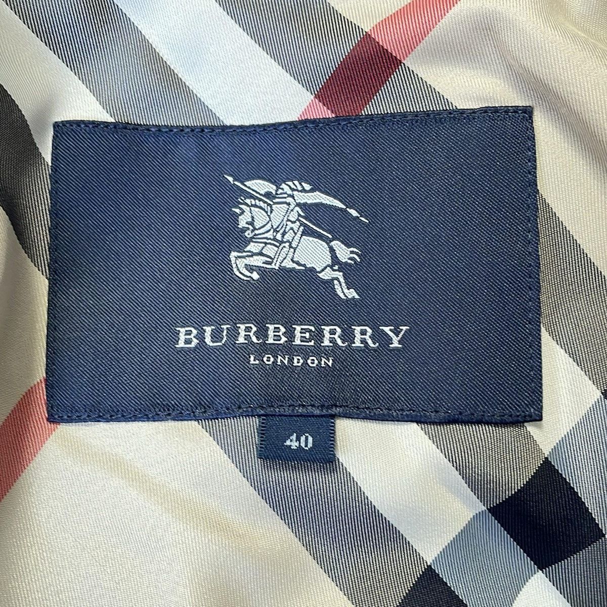 Burberry LONDON(バーバリーロンドン) トレンチコート サイズ40 Burberry LONDON(バーバリーロンドン) トレンチコート サイズ40
