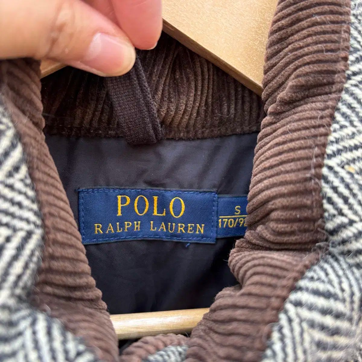 ダックダウン ベスト